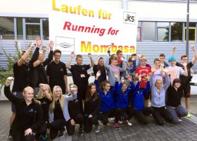 Die Klasse R9a mit Auszubildenden der Firma Damian Werner.
