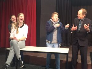 Josefa, Lea und Oskar übernahmen Hauptrollen in dem amerikanischen Western